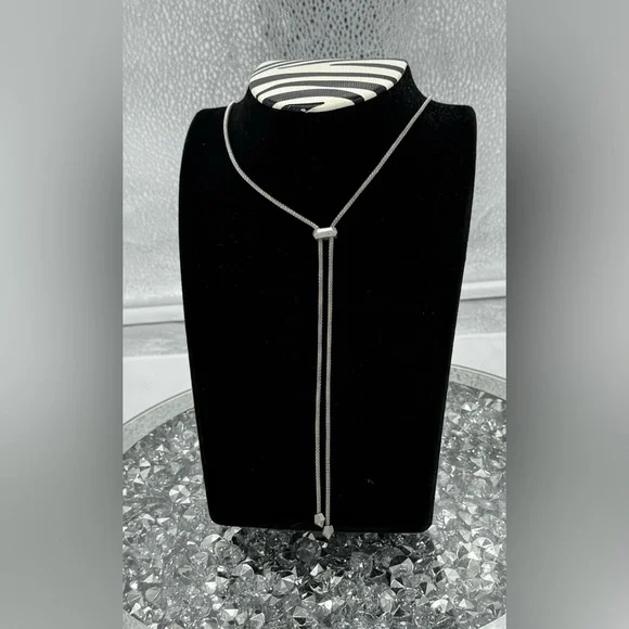 Alicia Bonnie Blue Agate pendant with adjustable chain. - Picture 2 of 4